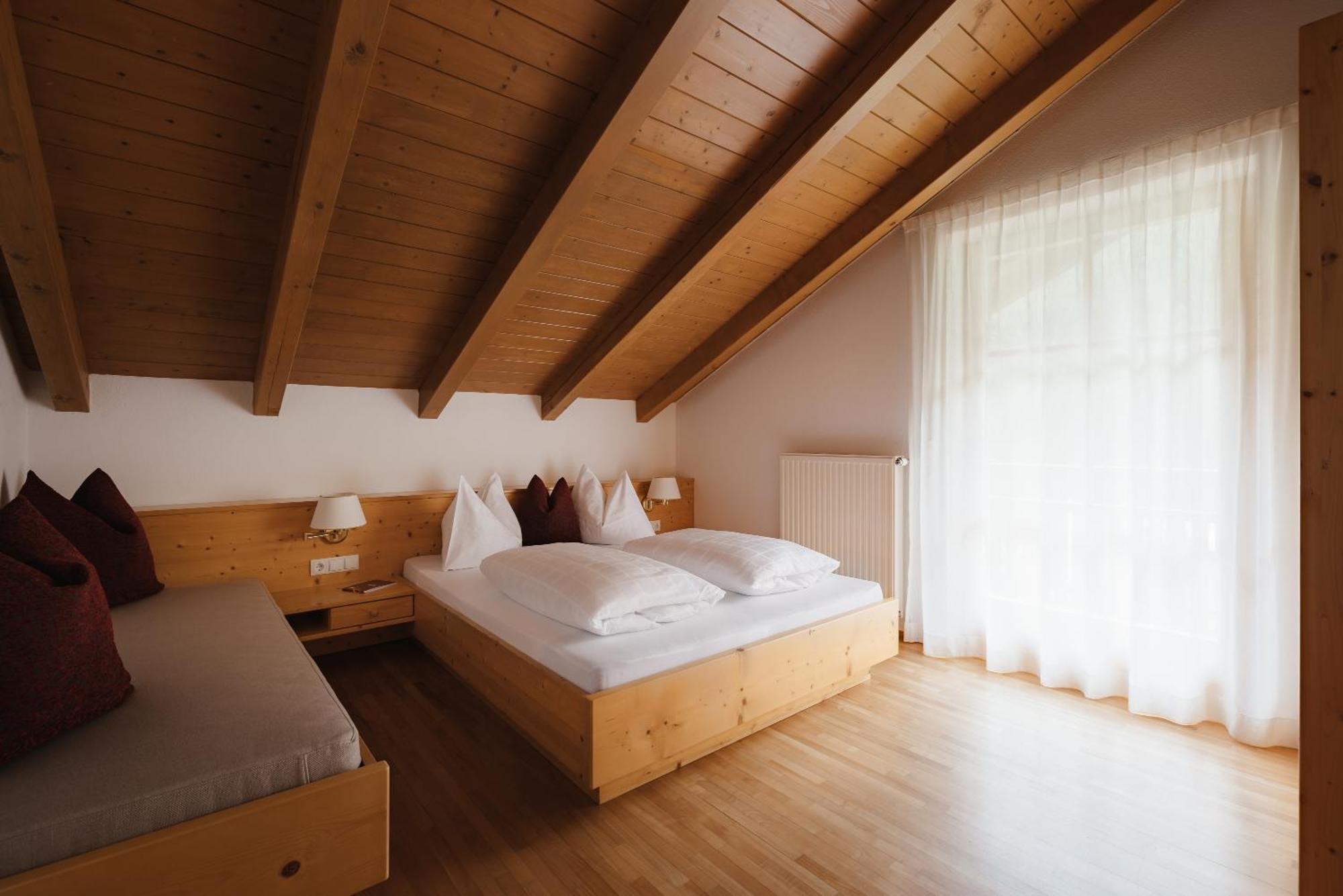 Untermairhof Appartment Residence Selva dei Molini Pokoj fotografie